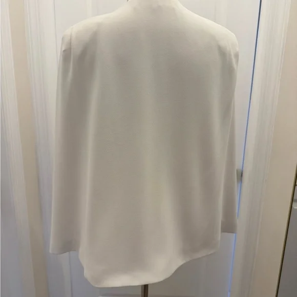 ZARA WHITE CAPE BLAZER MEDIUM - Picture 4 of 11